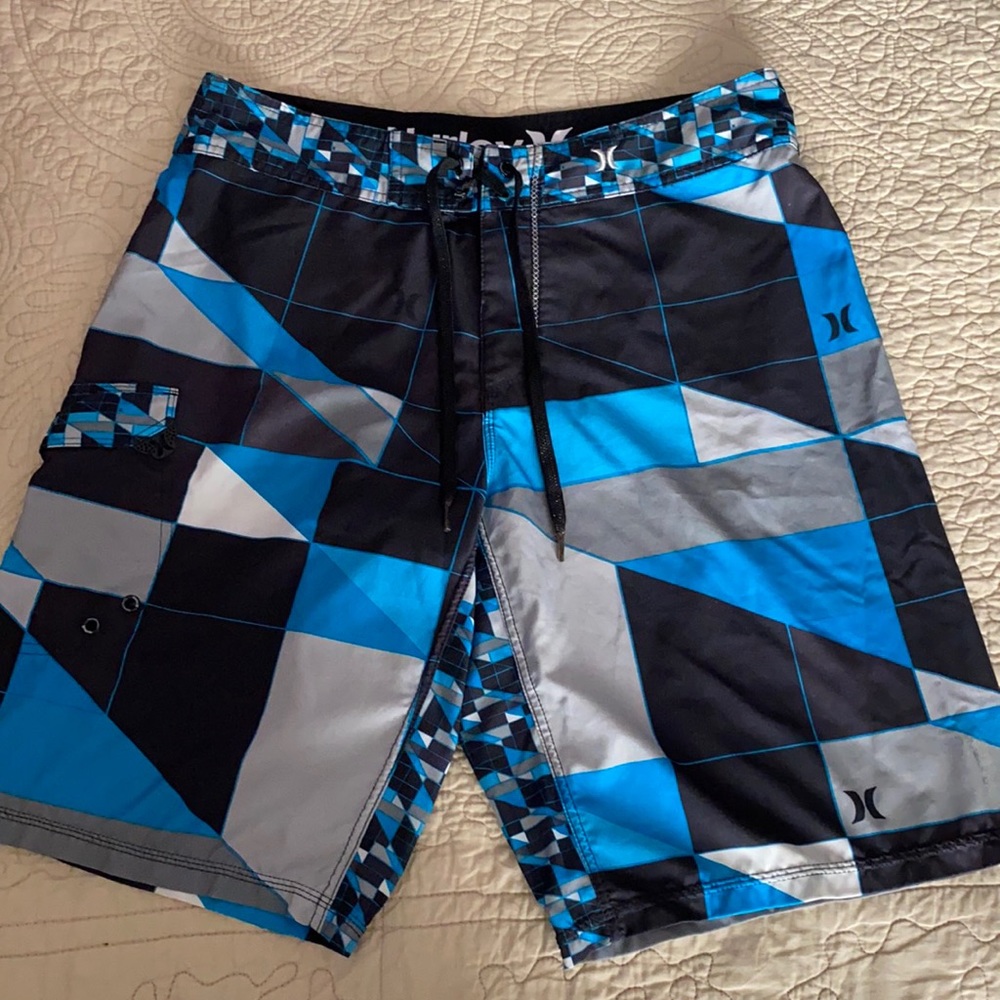 Men’s board shorts